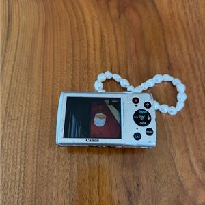 Canon Powershot A2500 Digital Camera